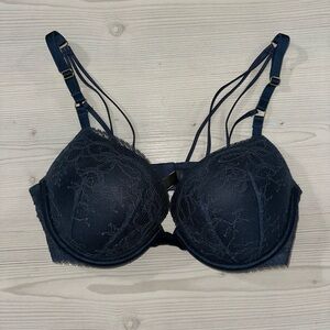 Victoria's Secret Midnight Lace Bra